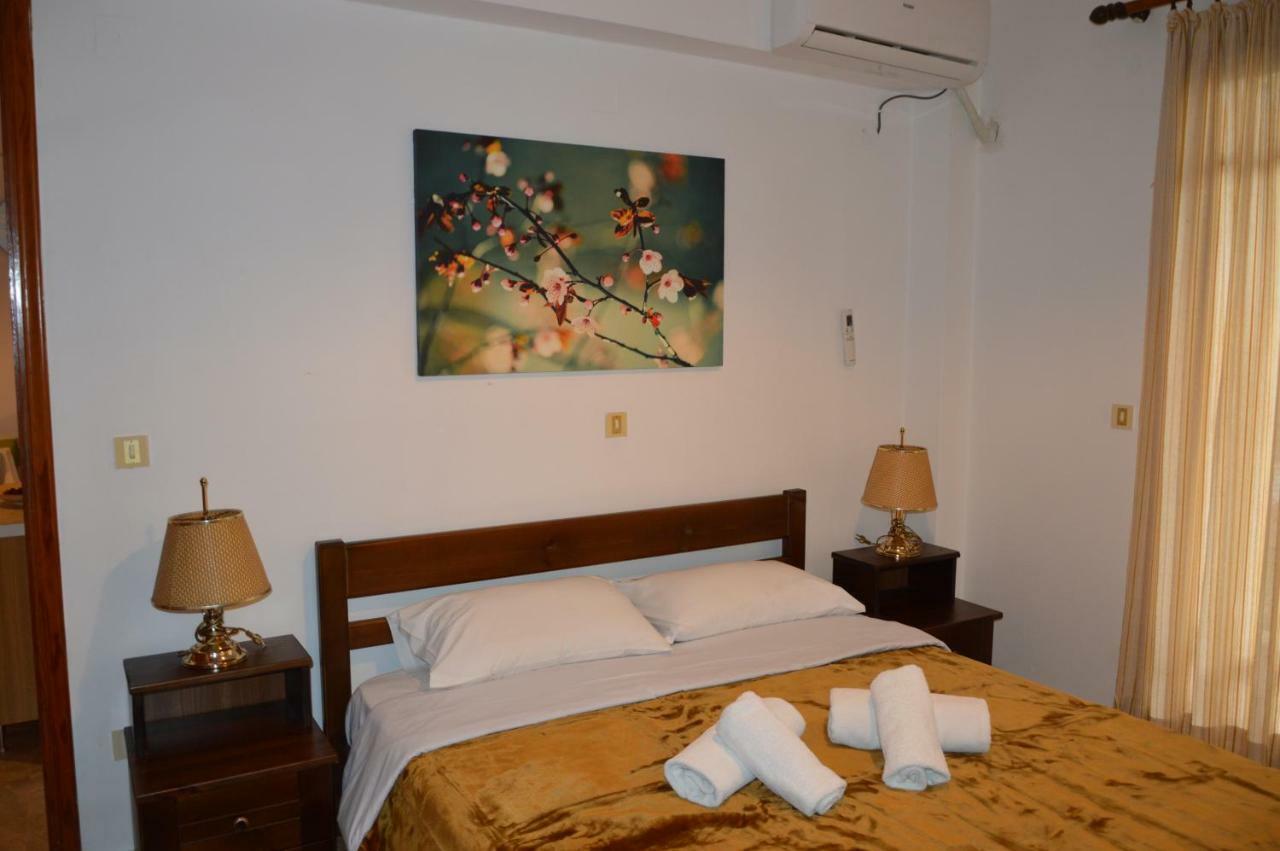 Maria Parameriti Apartments Poros  Exterior foto